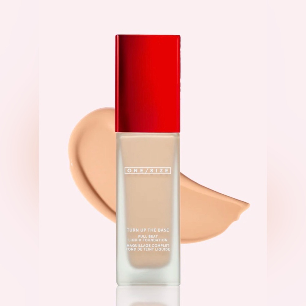 ONE/SIZE TURN UP THE BASE
FULL BEAT LIQUID FOUNDATION - LIGHT 50 (NR)